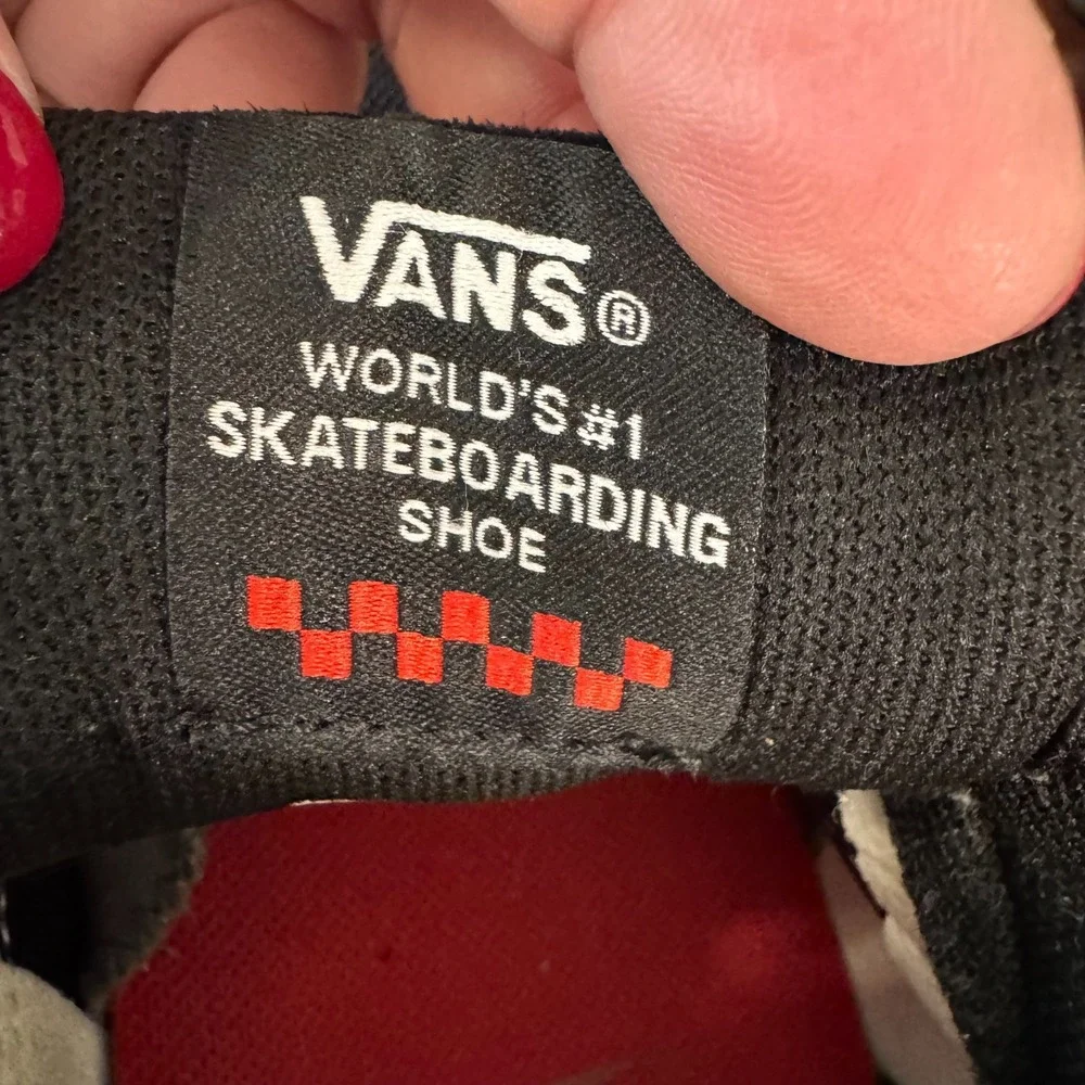 VANS Skate Old Skool Red/Black Men's 7.5 Women's 9